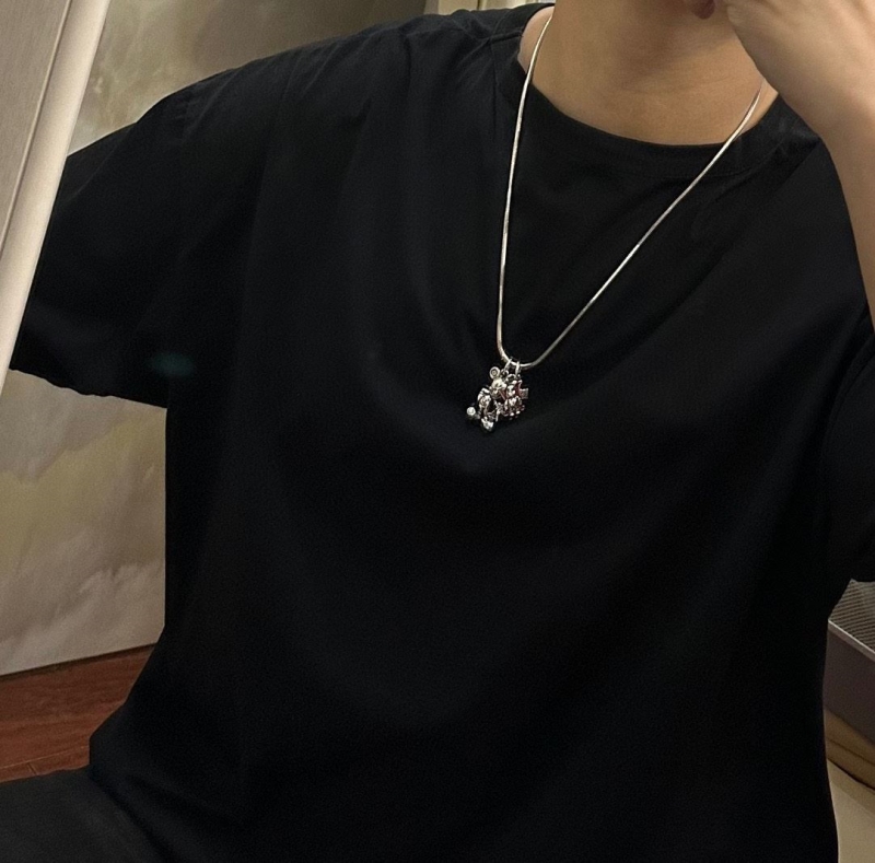 LV Necklaces